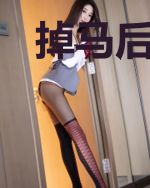 掉马后，秦爷壁咚亲我