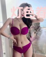 灯色眷恋，深情尽负叶薇薇