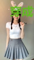 穿成亡国之君，朕的剑成精了